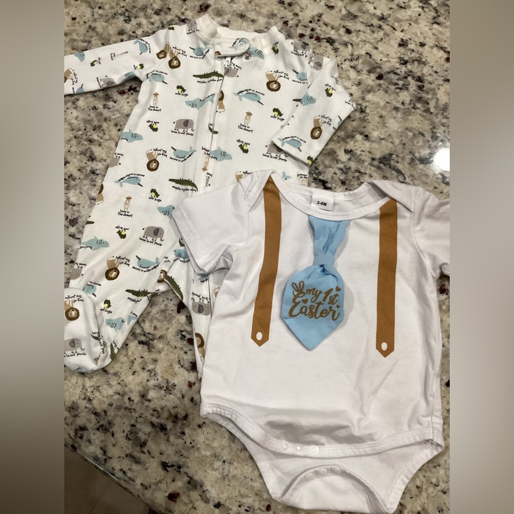 Lot of 2 for baby 3-6M Easter Outfit & Animal Print lg sleeve feet in Onesie EUC